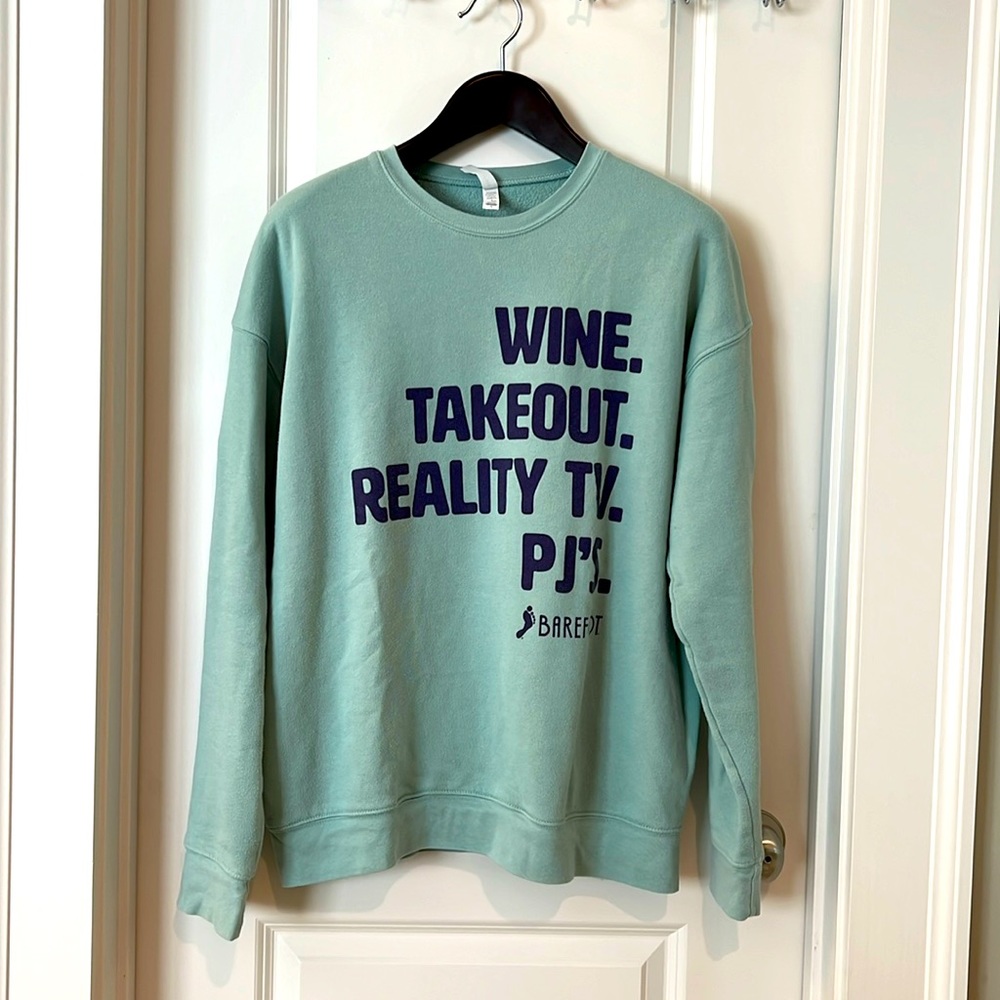 Wine sweatshirt, light green, size M